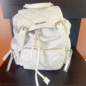 Steve Madden White BSOLLY LARGE Backpack 16*15*8” NWT $98 grid nylon lightweight